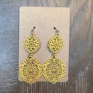 Drop Chandelier Earrings - Goldenrod